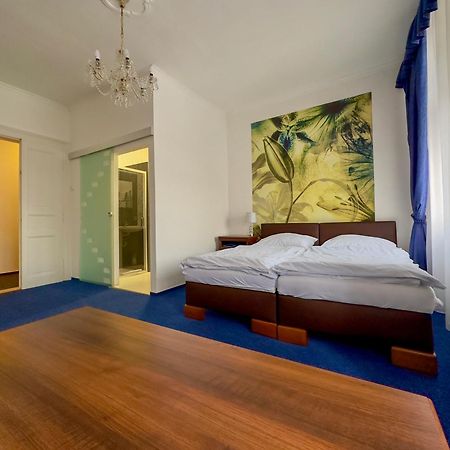 Hotel Ruzek Границе Экстерьер фото