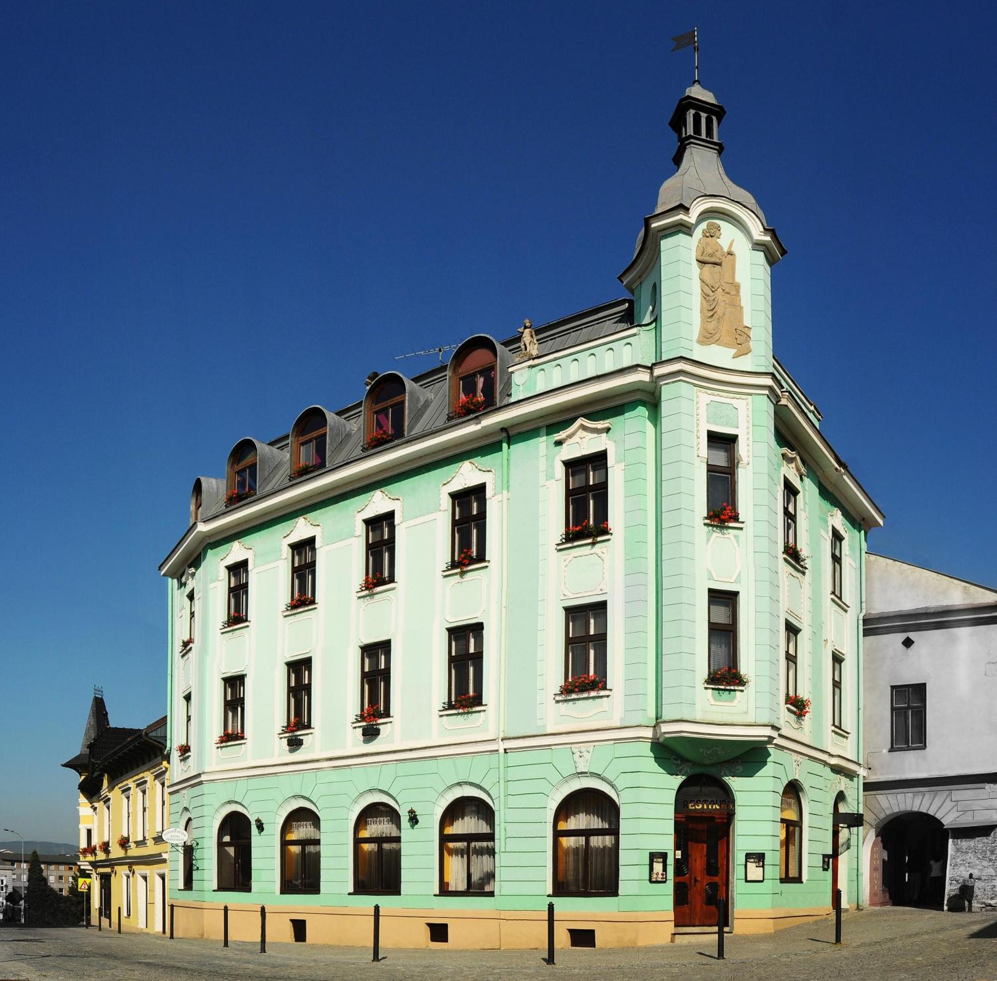 Hotel Ruzek Границе Экстерьер фото