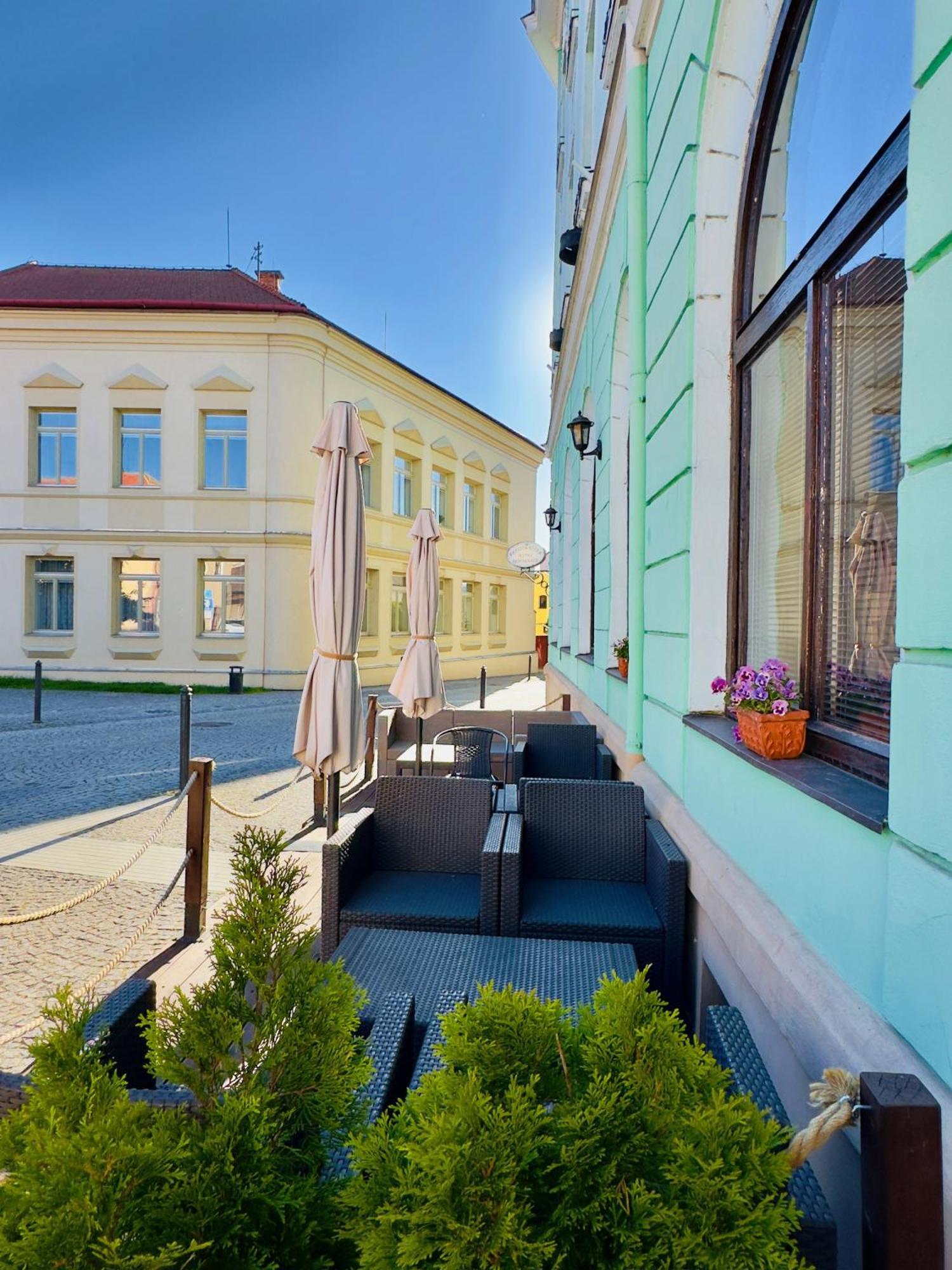 Hotel Ruzek Границе Экстерьер фото