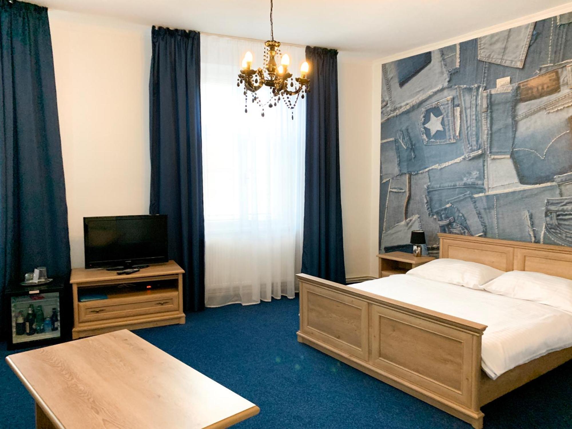 Hotel Ruzek Границе Экстерьер фото